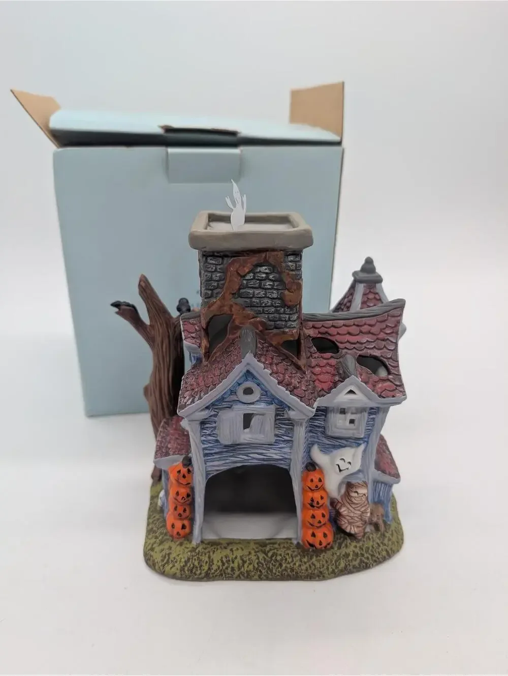 LKNW never used Halloween PartyLite Ghostly Tealight House